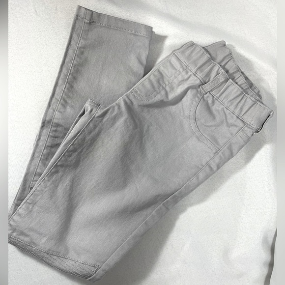 Girls size 10 gray pants from crazy 8 - Picture 1 of 6